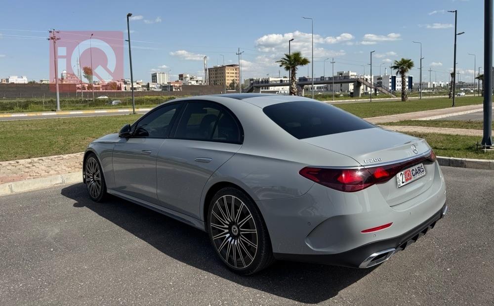 مرسيدس بنز E-Class